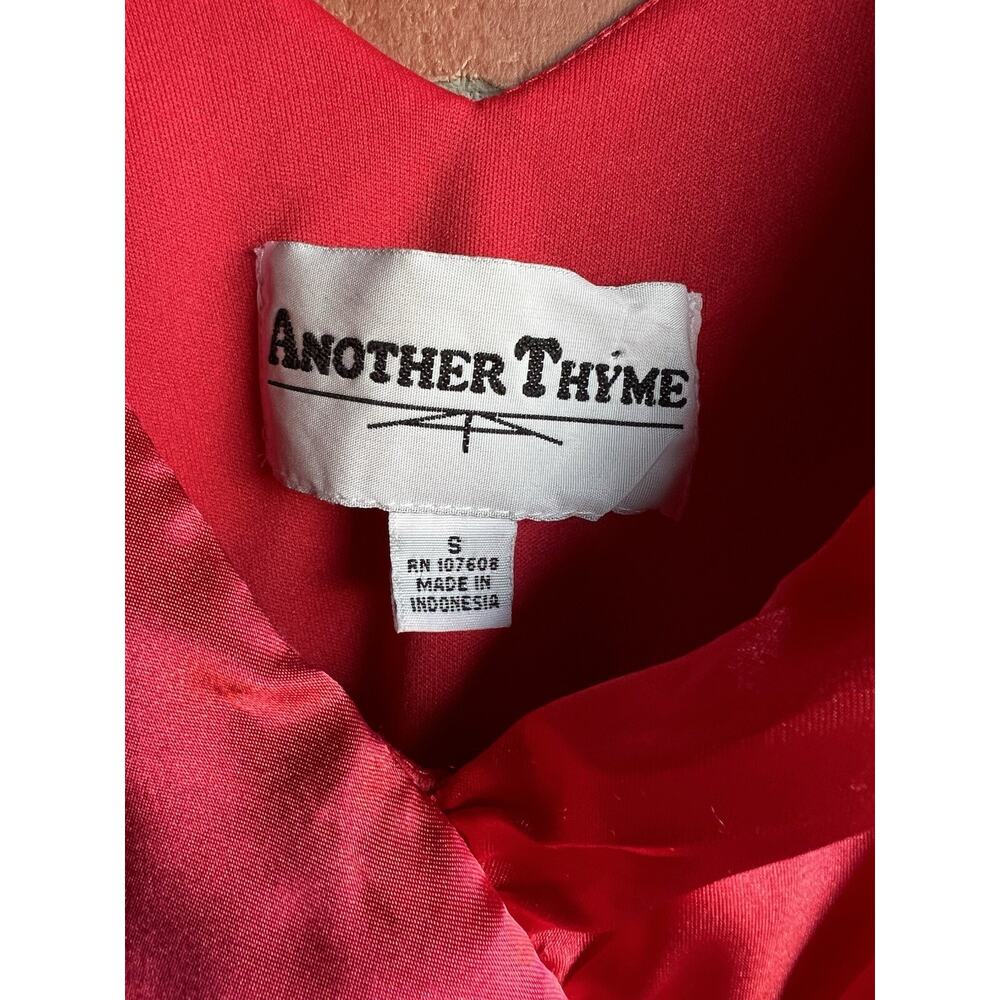 Vtg 90s Another Thyme Womens Top Size S Red Satin V Neck Sexy Cocktail Blouse - Picture 3 of 6